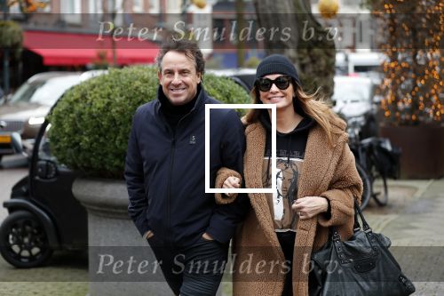 Amsterdam 14 december 2019
Marco Borsato en Leontine Borsato in amsterdam zuid.
