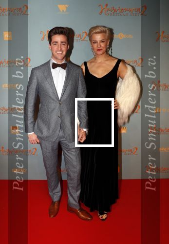 Amsterdam 9 december 2019
Premiere huisvrouwen bestaan niet deel II in tuschinski. Mariana Verkerk met een vriend