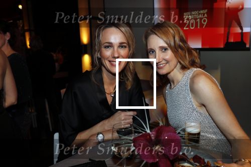 Amsterdam 18 december 2019
Sportman/ sportvrouw van het jaar gala in AFAS live ( Sportgala). marianne Timmer kwam met een vriendin
