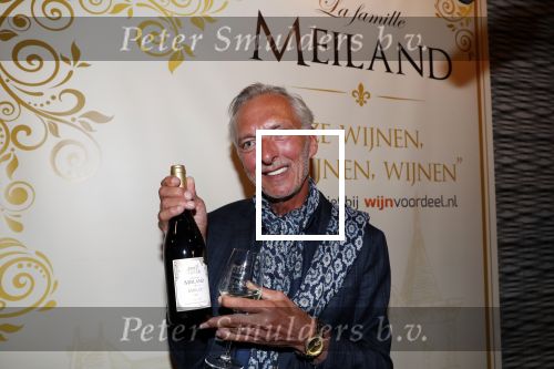 Noordwijk 13 decemnber 2019
Martien Meiland, moeder Erica, dochter Maxime, kleindochter Claire en dochter Montana tijdens de presentatie van de nieuwe wijncollectie van de familie Meiland. De bekende tv-familie brengt drie wijnen uit, onder de naam La Famille Meiland