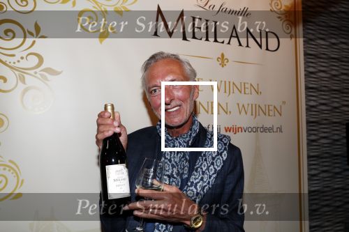 Noordwijk 13 decemnber 2019
Martien Meiland, moeder Erica, dochter Maxime, kleindochter Claire en dochter Montana tijdens de presentatie van de nieuwe wijncollectie van de familie Meiland. De bekende tv-familie brengt drie wijnen uit, onder de naam La Famille Meiland