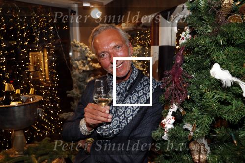 Noordwijk 13 decemnber 2019
Martien Meiland, moeder Erica, dochter Maxime, kleindochter Claire en dochter Montana tijdens de presentatie van de nieuwe wijncollectie van de familie Meiland. De bekende tv-familie brengt drie wijnen uit, onder de naam La Famille Meiland
