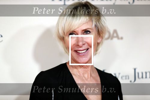 Amsterdam 16 december 2019
Premiere April may June in het deLamar theater met oa in de hoofdrollen Linda de Mol Elise Schaap en Tjitske Reidinga. Monique des Bouvrie