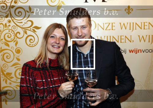 Noordwijk 13 decemnber 2019
Martien Meiland, moeder Erica, dochter Maxime, kleindochter Claire en dochter Montana tijdens de presentatie van de nieuwe wijncollectie van de familie Meiland. De bekende tv-familie brengt drie wijnen uit, onder de naam La Famille Meiland