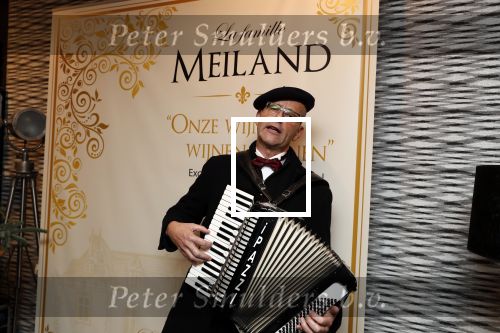 Noordwijk 13 decemnber 2019
Martien Meiland, moeder Erica, dochter Maxime, kleindochter Claire en dochter Montana tijdens de presentatie van de nieuwe wijncollectie van de familie Meiland. De bekende tv-familie brengt drie wijnen uit, onder de naam La Famille Meiland. muzikant