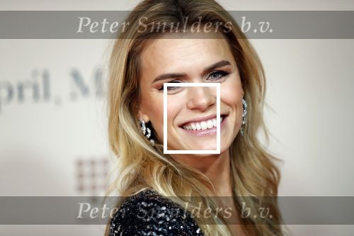 Amsterdam 16 december 2019
Premiere April may June in het deLamar theater met oa in de hoofdrollen Linda de Mol Elise Schaap en Tjitske Reidinga. Nicolette v dam
