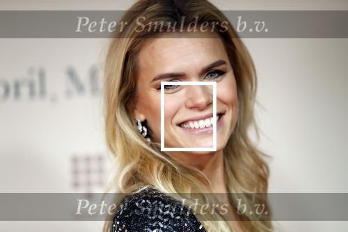 Amsterdam 16 december 2019
Premiere April may June in het deLamar theater met oa in de hoofdrollen Linda de Mol Elise Schaap en Tjitske Reidinga. Nicolette v dam