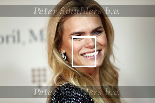 Amsterdam 16 december 2019
Premiere April may June in het deLamar theater met oa in de hoofdrollen Linda de Mol Elise Schaap en Tjitske Reidinga. Nicolette v dam