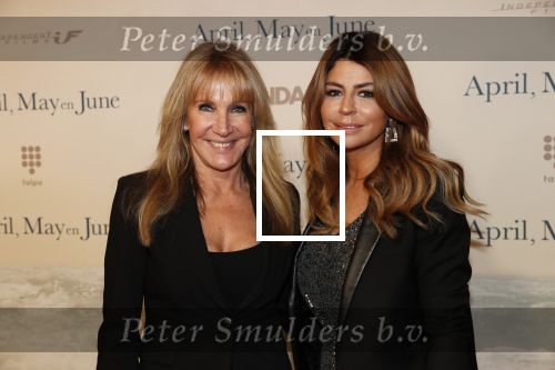 Amsterdam 16 december 2019
Premiere April may June in het deLamar theater met oa in de hoofdrollen Linda de Mol Elise Schaap en Tjitske Reidinga. Olcay Gulsen en Xenia Kasper