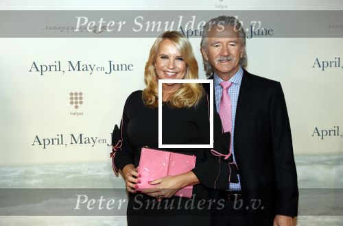 Amsterdam 16 december 2019
Premiere April may June in het deLamar theater met oa in de hoofdrollen Linda de Mol Elise Schaap en Tjitske Reidinga. Patrick Duffy
