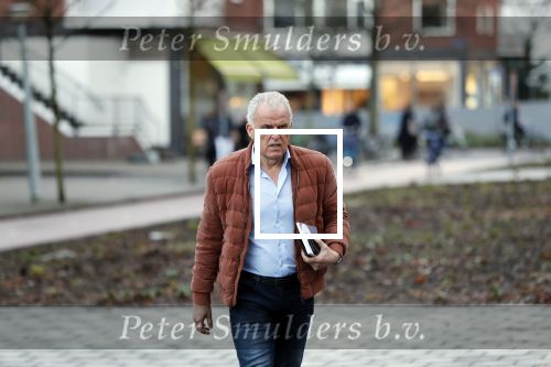 Amsterdam 12 december 2019
Bridget Maasland heeft rechtszaak aangespannen tegen weekblad Prive/ de telegraaf ivm een artikel daarin. Peter R de Vries en zijn zoon Royce zijn aanwezig aangezien Royce de advocaat van Bridget is.