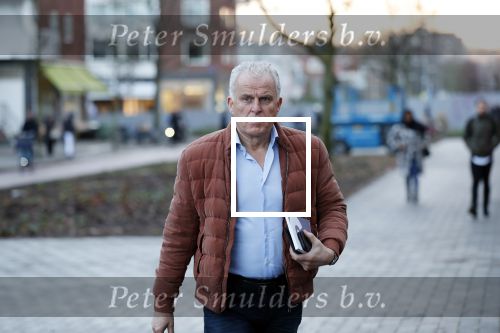 Amsterdam 12 december 2019
Bridget Maasland heeft rechtszaak aangespannen tegen weekblad Prive/ de telegraaf ivm een artikel daarin. Peter R de Vries en zijn zoon Royce zijn aanwezig aangezien Royce de advocaat van Bridget is.