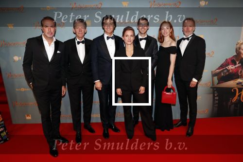 Amsterdam 9 december 2019
Premiere huisvrouwen bestaan niet deel II in tuschinski. Richard Kemper Rick Engelkes Frank Groenveld Marijn Wigman en Denis Wigman