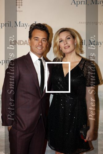 Amsterdam 16 december 2019
Premiere April may June in het deLamar theater met oa in de hoofdrollen Linda de Mol Elise Schaap en Tjitske Reidinga. Rik v d Westelaken kwam met Marlijn Weerdenburg