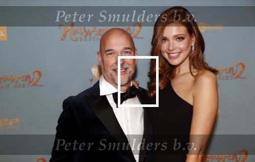 Amsterdam 9 december 2019
Premiere huisvrouwen bestaan niet deel II in tuschinski.
Rob Kamphues met zijn nieuwe vriendin Anne Arendshorst