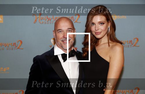 Amsterdam 9 december 2019
Premiere huisvrouwen bestaan niet deel II in tuschinski.
Rob Kamphues met zijn nieuwe vriendin Anne Arendshorst