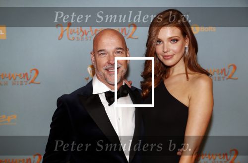 Amsterdam 9 december 2019
Premiere huisvrouwen bestaan niet deel II in tuschinski.
Rob Kamphues met zijn nieuwe vriendin Anne Arendshorst