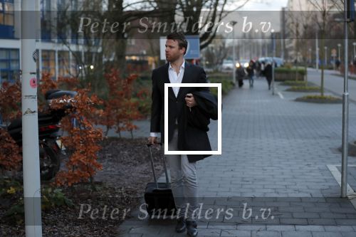 Amsterdam 12 december 2019
Bridget Maasland heeft rechtszaak aangespannen tegen weekblad Prive/ de telegraaf ivm een artikel daarin. Peter R de Vries en zijn zoon Royce zijn aanwezig aangezien Royce de advocaat van Bridget is.