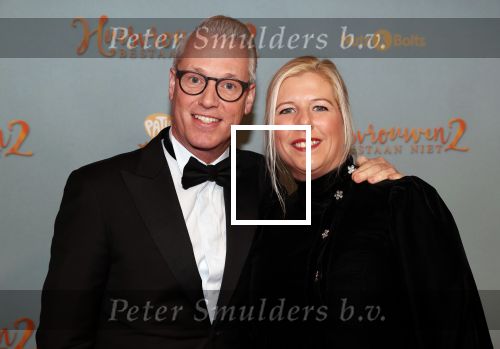Amsterdam 9 december 2019
Premiere huisvrouwen bestaan niet deel II in tuschinski. Rudolf v Veen met vrouw
