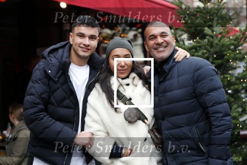 Amsterdam 14 december 2019
Joelle Gullit met haar vader Ruud Gullit en stiefbroer Nigel  op de cornelis schuytstraat
