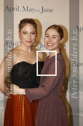 Amsterdam 16 december 2019
Premiere April may June in het deLamar theater met oa in de hoofdrollen Linda de Mol Elise Schaap en Tjitske Reidinga. Sarah Chronis en Sigrid ten Napel