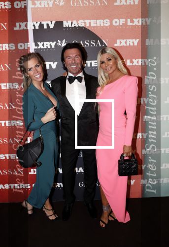 Amsterdam 12 december 2019
Luxury fair LXRY in de rai. Peter v Merksteijn met vrouw en dochter Stephanie