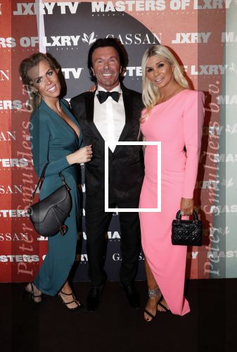 Amsterdam 12 december 2019
Luxury fair LXRY in de rai. Peter v Merksteijn met vrouw en dochter Stephanie