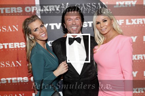 Amsterdam 12 december 2019
Luxury fair LXRY in de rai. Peter v Merksteijn met vrouw en dochter Stephanie