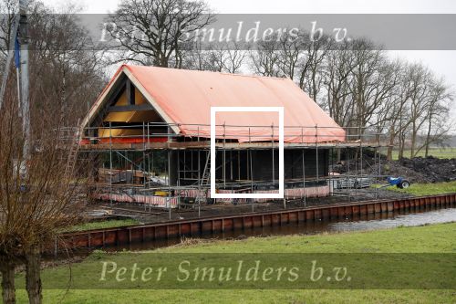 Ouderkerk aan de Amstel / Amsterdam 20 december 2019
Aanbouw huis van Sven Kramer en Naomi v As aan de Amstel.