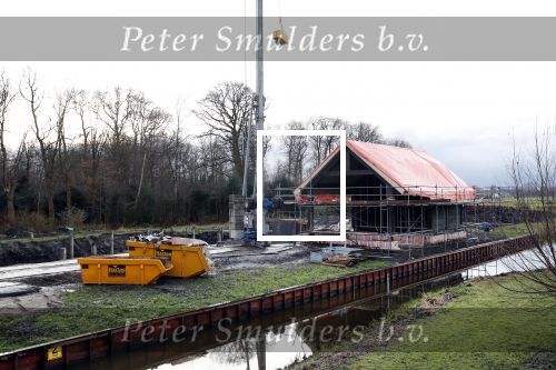 Ouderkerk aan de Amstel / Amsterdam 20 december 2019
Aanbouw huis van Sven Kramer en Naomi v As aan de Amstel.