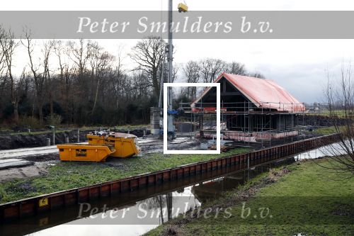 Ouderkerk aan de Amstel / Amsterdam 20 december 2019
Aanbouw huis van Sven Kramer en Naomi v As aan de Amstel.