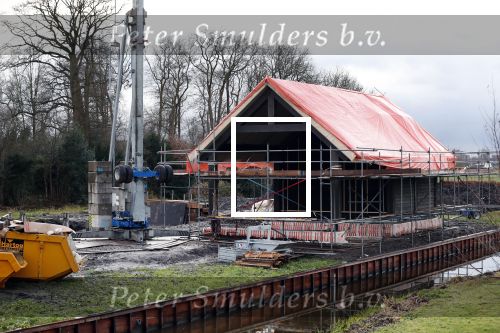 Ouderkerk aan de Amstel / Amsterdam 20 december 2019
Aanbouw huis van Sven Kramer en Naomi v As aan de Amstel.