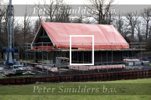 Ouderkerk aan de Amstel / Amsterdam 20 december 2019
Aanbouw huis van Sven Kramer en Naomi v As aan de Amstel.