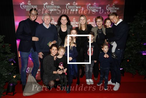 Amsterdam 22 december 2019
RTL Christmas show in de ziggo Dome. Sven sauve met zijn familie
