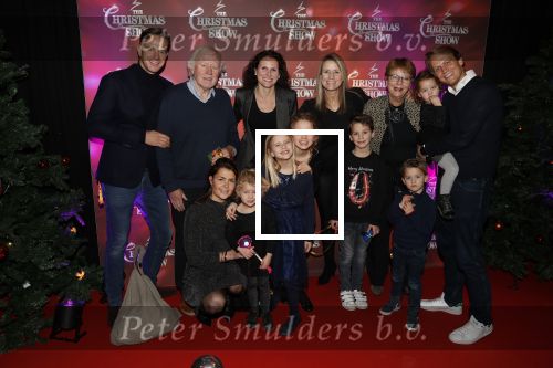Amsterdam 22 december 2019
RTL Christmas show in de ziggo Dome. Sven sauve met zijn familie