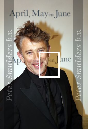 Amsterdam 16 december 2019
Premiere April may June in het deLamar theater met oa in de hoofdrollen Linda de Mol Elise Schaap en Tjitske Reidinga. Waldemar Torenstra