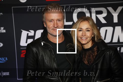 Arnhem 21 december 2019
Badr Hari versus Rico Verhoeven in het geldredome. Wendy v Dijk kwam met zoon Sem v Dijk en haar man Erland Galjaard