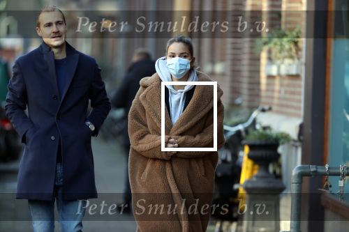 Amsterdam 31 december 2020
Monica Geuze met haar vriend Robbert Kroese. Monica draagt mondkapje vanwege corona