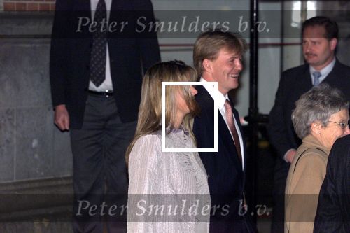 Amsterdam 31 januari 2001
Koningin Beatrix 63 jaar Maxima en Prins Willem Alexander.


Peter Smulders bv
