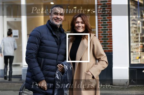 Amsterdam 30 december 2020
Ruud Gullit met vriendin Karin de Rooij in Amsterdam zuid