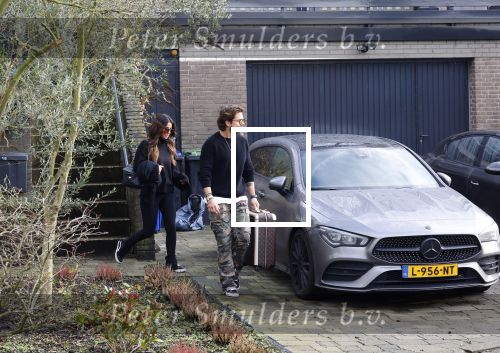 Mijdrecht Schiphol 6 januari 2021
Andre Hazes en zijn nieuwe vriendin Anne Rose gaan samen een paar dagen weg . Ze vertrekken vanaf het huis van Rachel met taxi naar Schiphol .