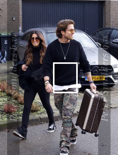 Mijdrecht Schiphol 6 januari 2021
Andre Hazes en zijn nieuwe vriendin Anne Rose gaan samen een paar dagen weg . Ze vertrekken vanaf het huis van Rachel met taxi naar Schiphol .