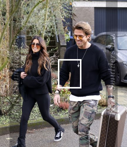 Mijdrecht Schiphol 6 januari 2021
Andre Hazes en zijn nieuwe vriendin Anne Rose gaan samen een paar dagen weg . Ze vertrekken vanaf het huis van Rachel met taxi naar Schiphol .
