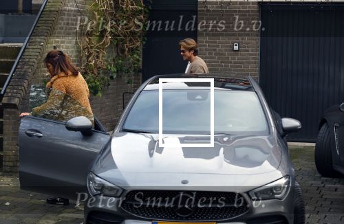 Schiphol Mijdrecht 20 december 2021
Andre Hazes en zijn neef en beste vriend Djarno Hofland worden door Rachel hazes opgehaald op Schiphol na een vakantie naar Las Vegas en Los Angeles. Daarna rijden Andre en zijn moeder naar haar huis in Mijdrecht.