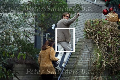 Schiphol Mijdrecht 20 december 2021
Andre Hazes en zijn neef en beste vriend Djarno Hofland worden door Rachel hazes opgehaald op Schiphol na een vakantie naar Las Vegas en Los Angeles. Daarna rijden Andre en zijn moeder naar haar huis in Mijdrecht.