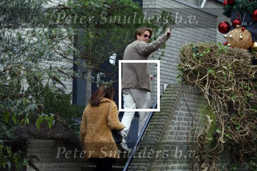 Schiphol Mijdrecht 20 december 2021
Andre Hazes en zijn neef en beste vriend Djarno Hofland worden door Rachel hazes opgehaald op Schiphol na een vakantie naar Las Vegas en Los Angeles. Daarna rijden Andre en zijn moeder naar haar huis in Mijdrecht.