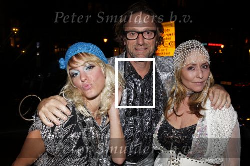 Amsterdam 22 januari 2011
Surprise feestje van Wendy v Dijk georganiseerd door haar vriend Erland Galjaard in hotel de Grand voor haar 40e verjaardag. Eric v Tijn Angela Groothuizen en Stacey Rookhuizen
Peter Smulders bv