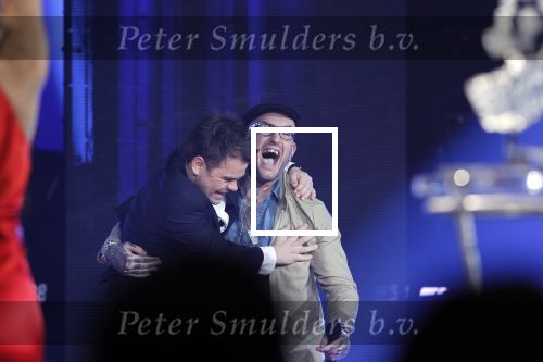 Ede 21 januari 2011
Finale van TVOH The voice of Holland in Ede gepresenteerd door Wendy v Dijk en Martijn Krabbe. Ben Saunders wint uiteindelijk. Roel v Velsen met Ben
Peter Smulders bv