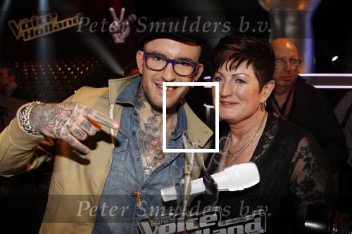 Ede 21 januari 2011
Finale van TVOH The voice of Holland in Ede gepresenteerd door Wendy v Dijk en Martijn Krabbe. Ben Saunders wint uiteindelijk. Ben met zijn moeder
Peter Smulders bv
