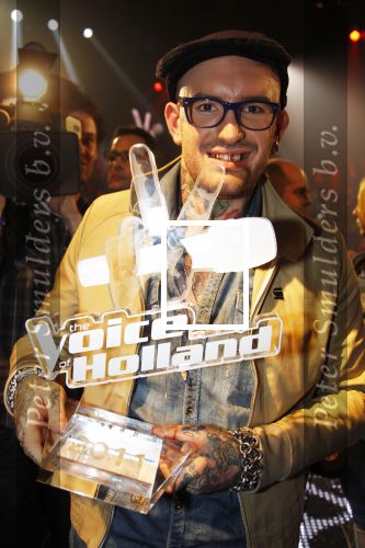 Ede 21 januari 2011
Finale van TVOH The voice of Holland in Ede gepresenteerd door Wendy v Dijk en Martijn Krabbe. Ben Saunders wint uiteindelijk.
Peter Smulders bv